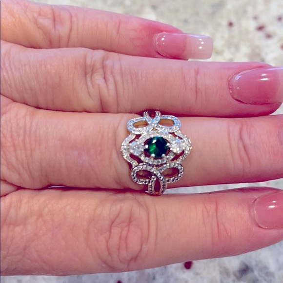 Vintage look Fashion Ring size 9 - Picture 3 of 12